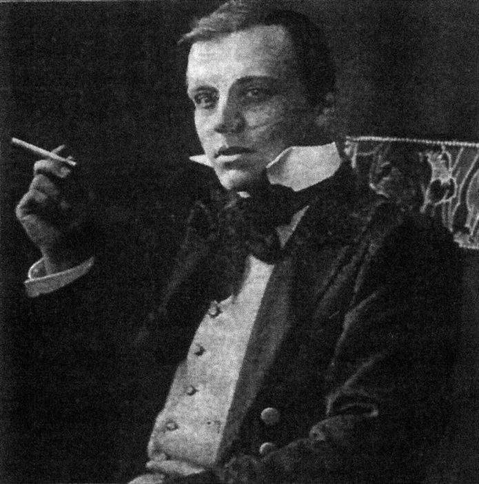 Decoding Hanns Heinz Ewers' Alraune: A Study of Identity